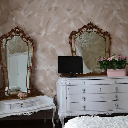 Apartment Le Bouganville Desenzano del Garda