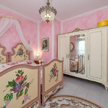 Le Bouganville Apartmán *