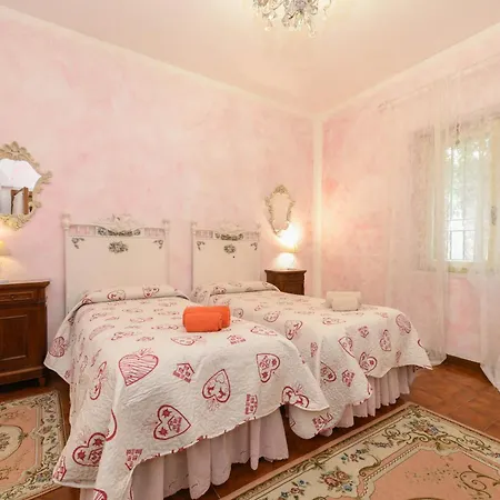 Apartmán Le Bouganville Desenzano del Garda