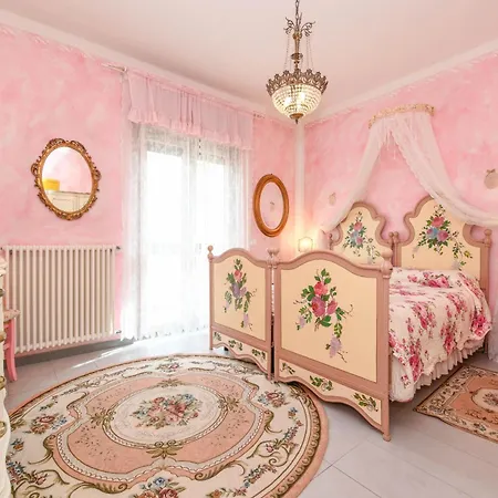 Le Bouganville Apartmán Desenzano del Garda