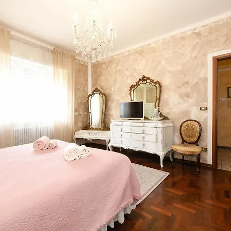 Le Bouganville * Desenzano del Garda